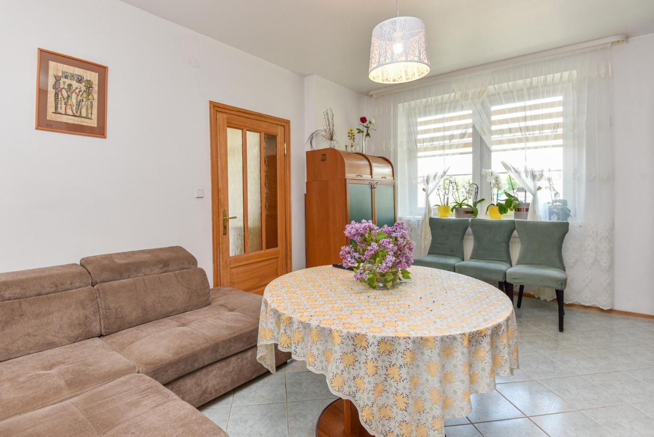 Medziotoju Apartment In Old City Palanga Dış mekan fotoğraf