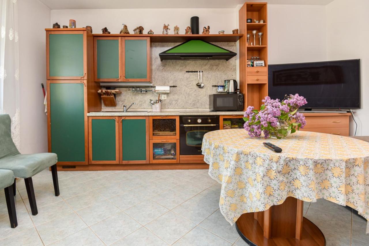 Medziotoju Apartment In Old City Palanga Dış mekan fotoğraf